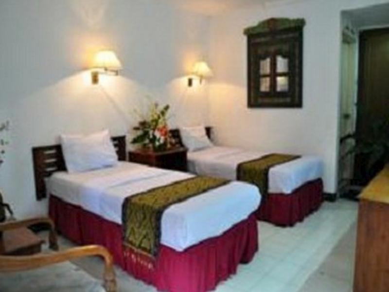 Hotel Tanjung Emas Sorabaya Extérieur photo
